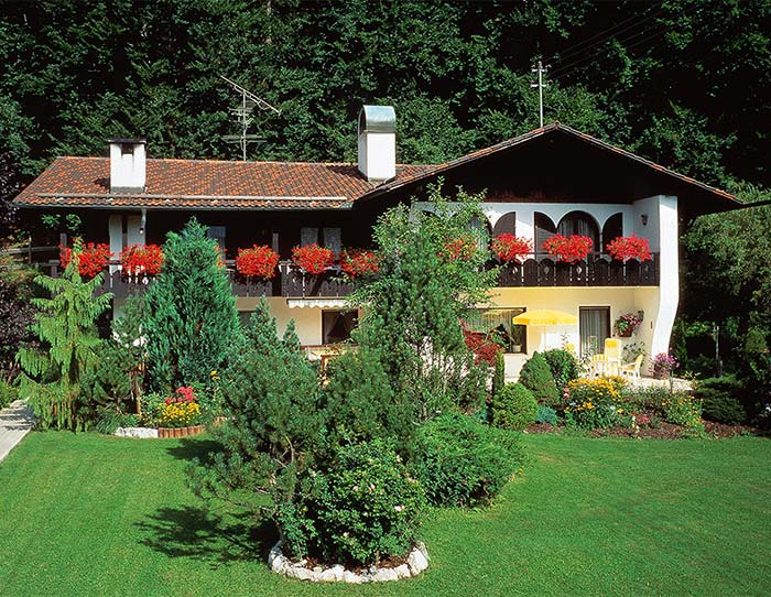 Ferienwohnungen Garmisch-Partenkirchen in Grainau Haus Sebastian